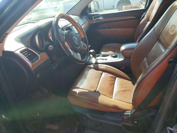2013 JEEP CHEROKEE Overland — DENT