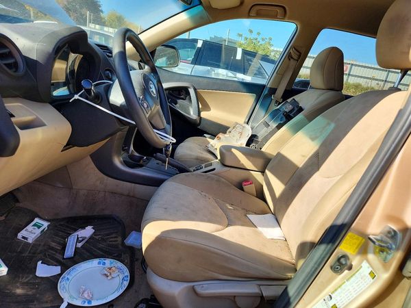 2012 TOYOTA RAV4 Standard — DENT