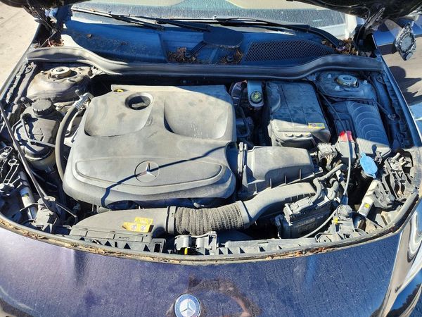 2014 MERCEDES-BENZ CLA CLA250 — Engine bay
