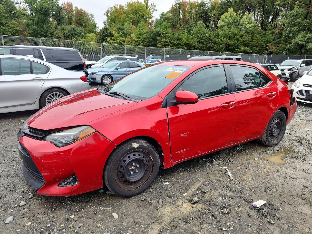 2018 TOYOTA COROLLA L/LE/SE/XLE/XSE — Front 3/4