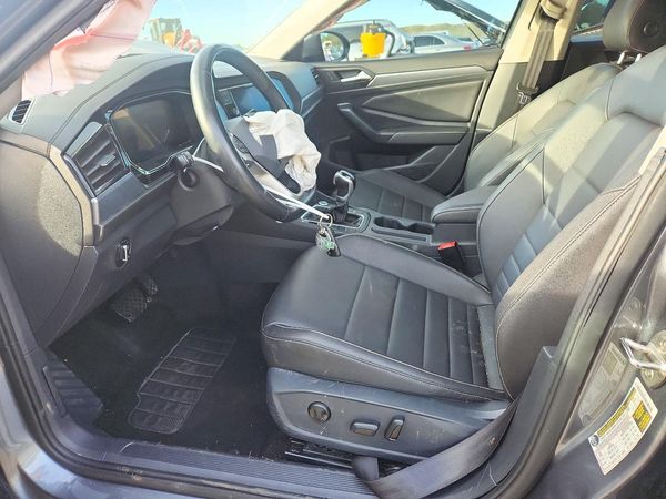 2024 VOLKSWAGEN JETTA SE, SE (AQ301 Trans) — DENT
