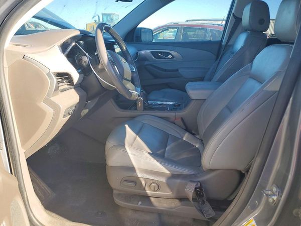 2018 CHEVROLET TRAVERSE LT — DENT