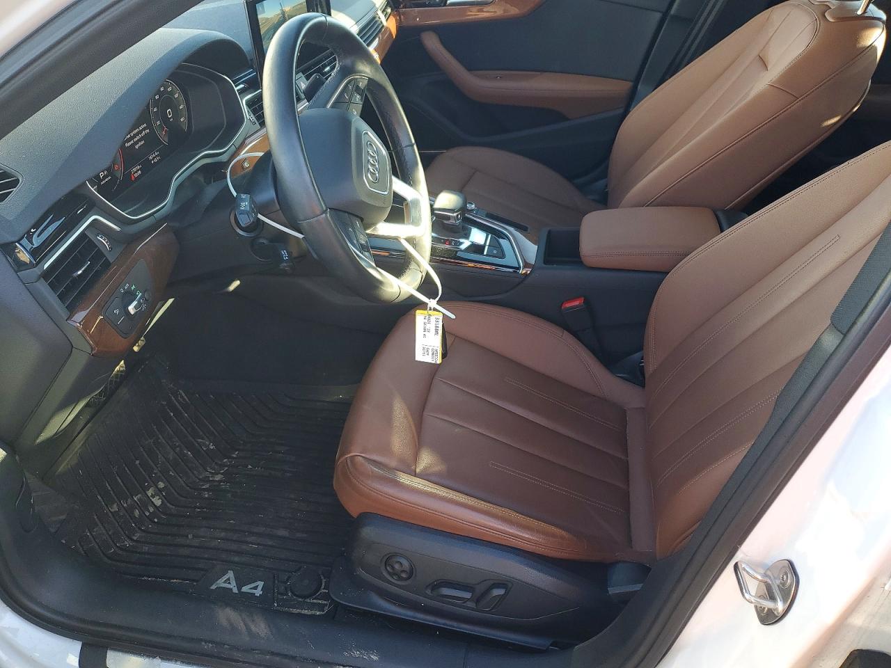 2023 AUDI A4 quattro Premium Plus