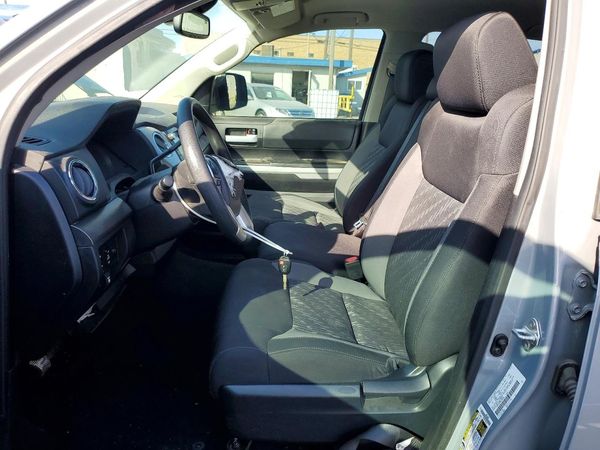 2021 TOYOTA TUNDRA SR5 grade — DENT