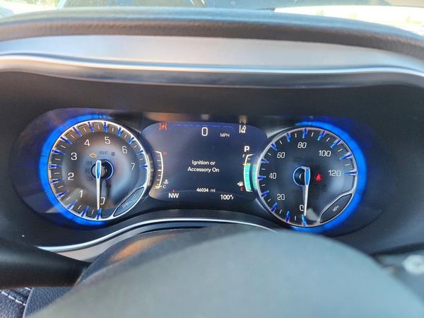 2025 CHRYSLER PACIFICA Limited — ODOM
