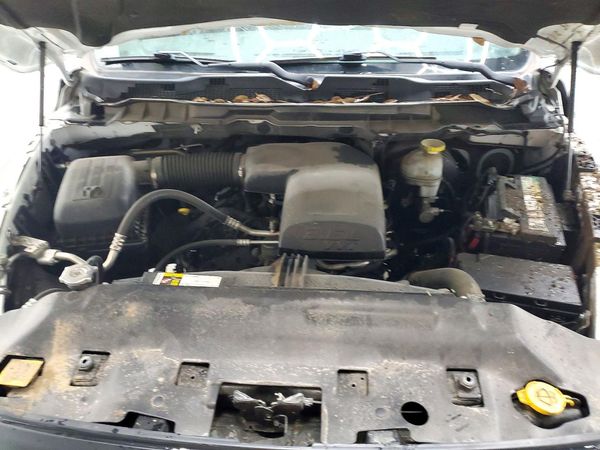 2023 RAM 1500 CLASSIC Tradesman — Engine bay