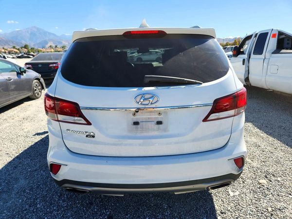 2019 HYUNDAI SANTA FE SE Base — DIRR