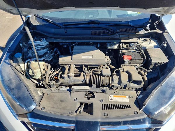 2020 HONDA CR-V LX — Engine bay