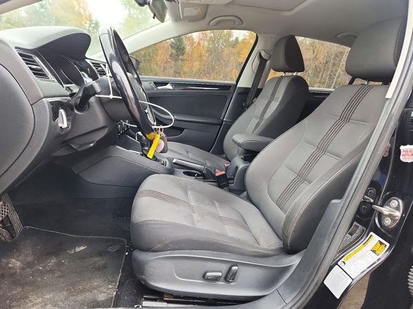 2017 VOLKSWAGEN JETTA SE — DENT