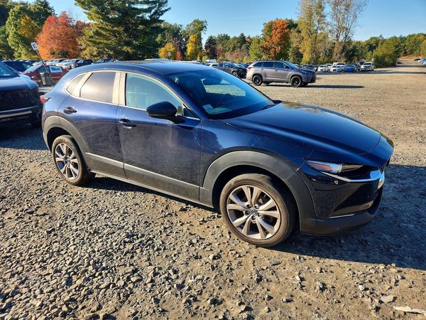 2020 MAZDA CX-30 Preferred Pkg — Passenger 3/4