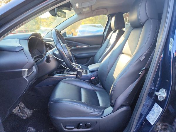 2020 MAZDA CX-30 Preferred Pkg — DENT