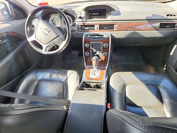 2012 VOLVO XC70 — CKPT