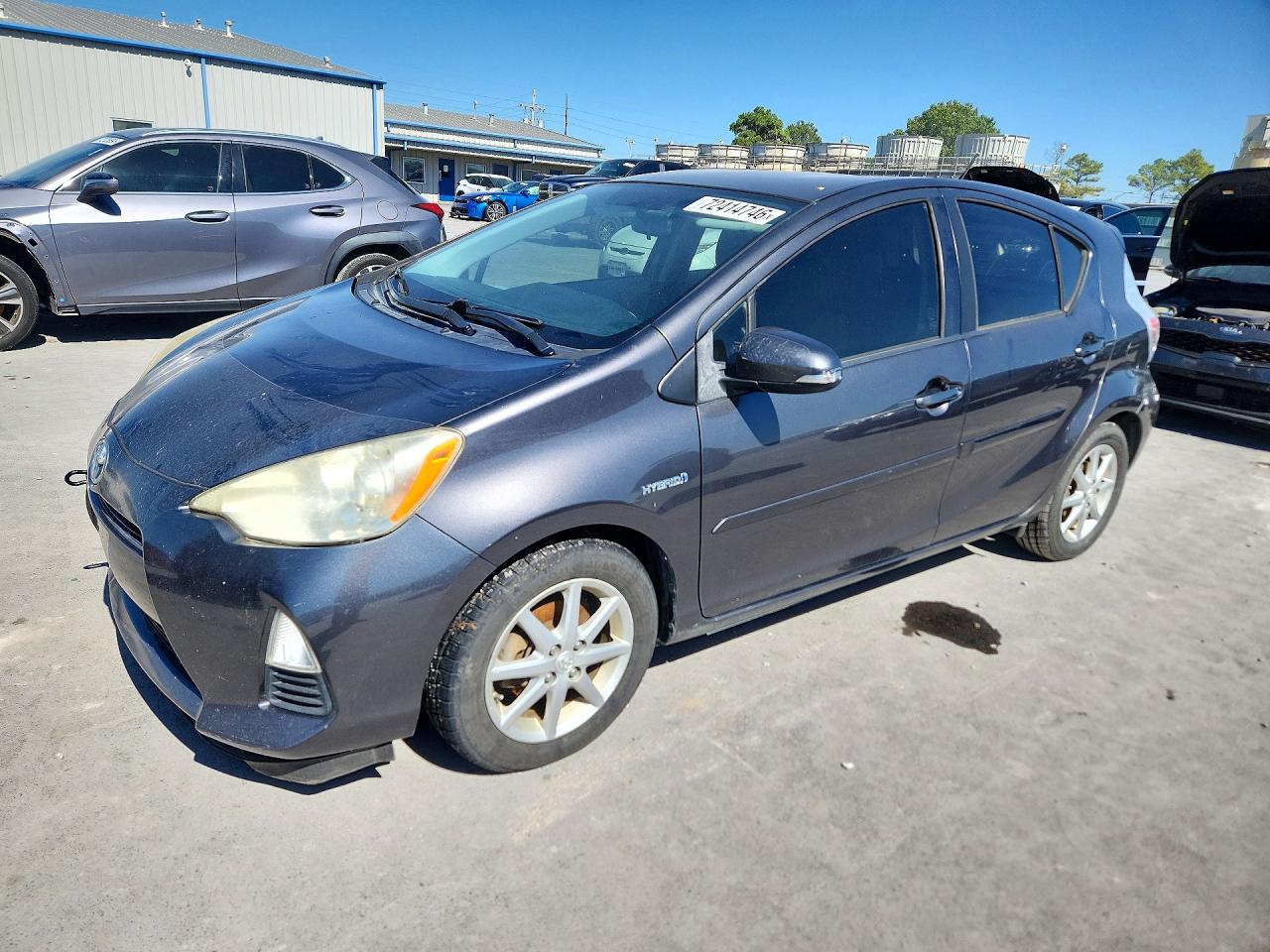 2012 TOYOTA PRIUS — Front 3/4