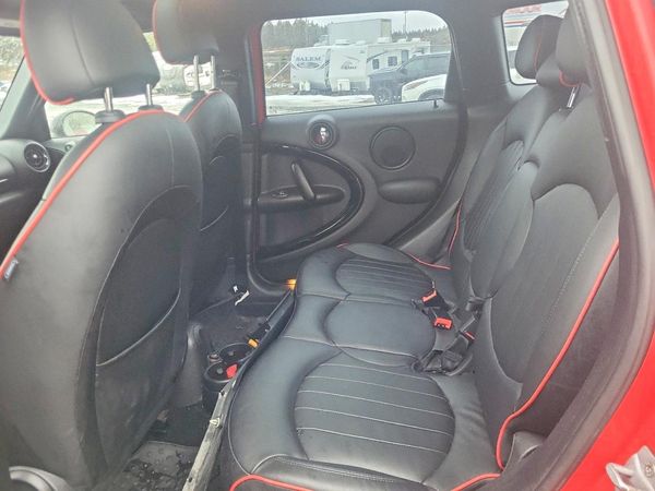 2014 MINI COOPER