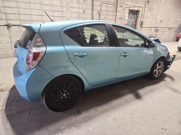 2013 TOYOTA PRIUS — PSRA