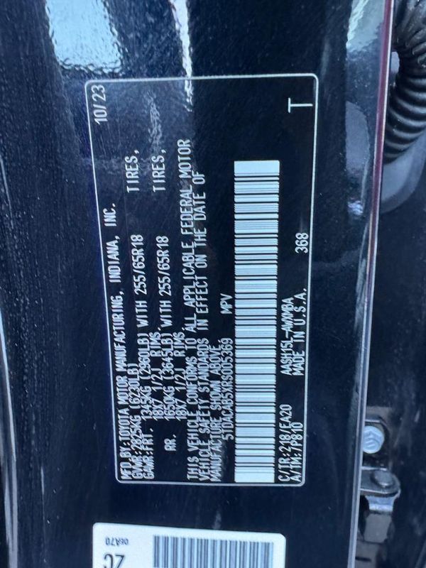2024 TOYOTA GRAND HIGH