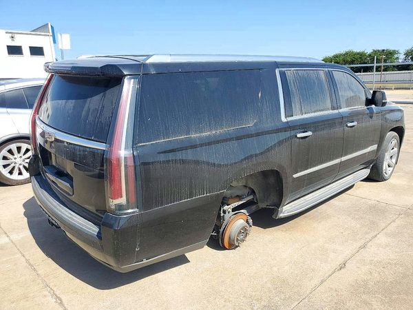 2019 CADILLAC ESCALADE ESV Luxury — PSRA