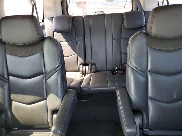 2019 CADILLAC ESCALADE ESV Luxury — SUVN
