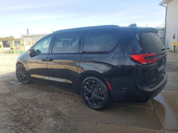 2025 CHRYSLER PACIFICA Limited — DSRA