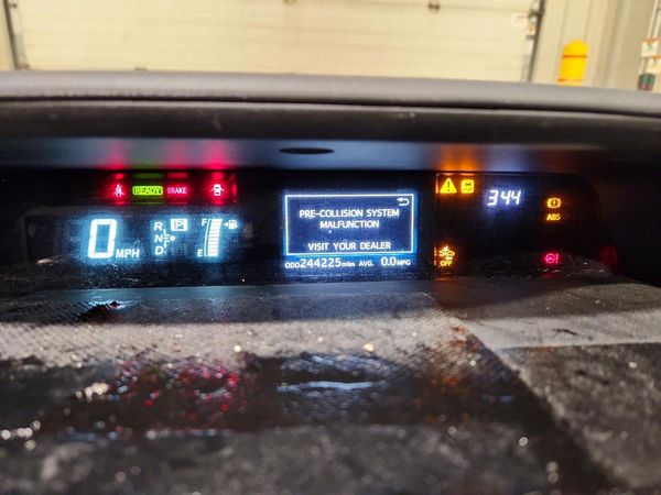 2017 TOYOTA PRIUS — ODOM