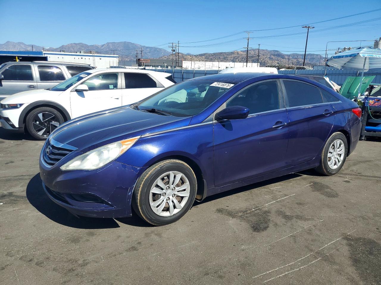 2013 HYUNDAI SONATA GLS/ GLS Popular — Front 3/4