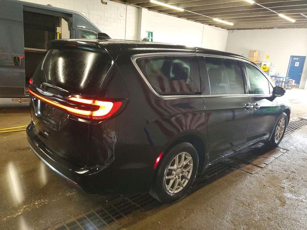 2025 CHRYSLER PACIFICA Select — PSRA