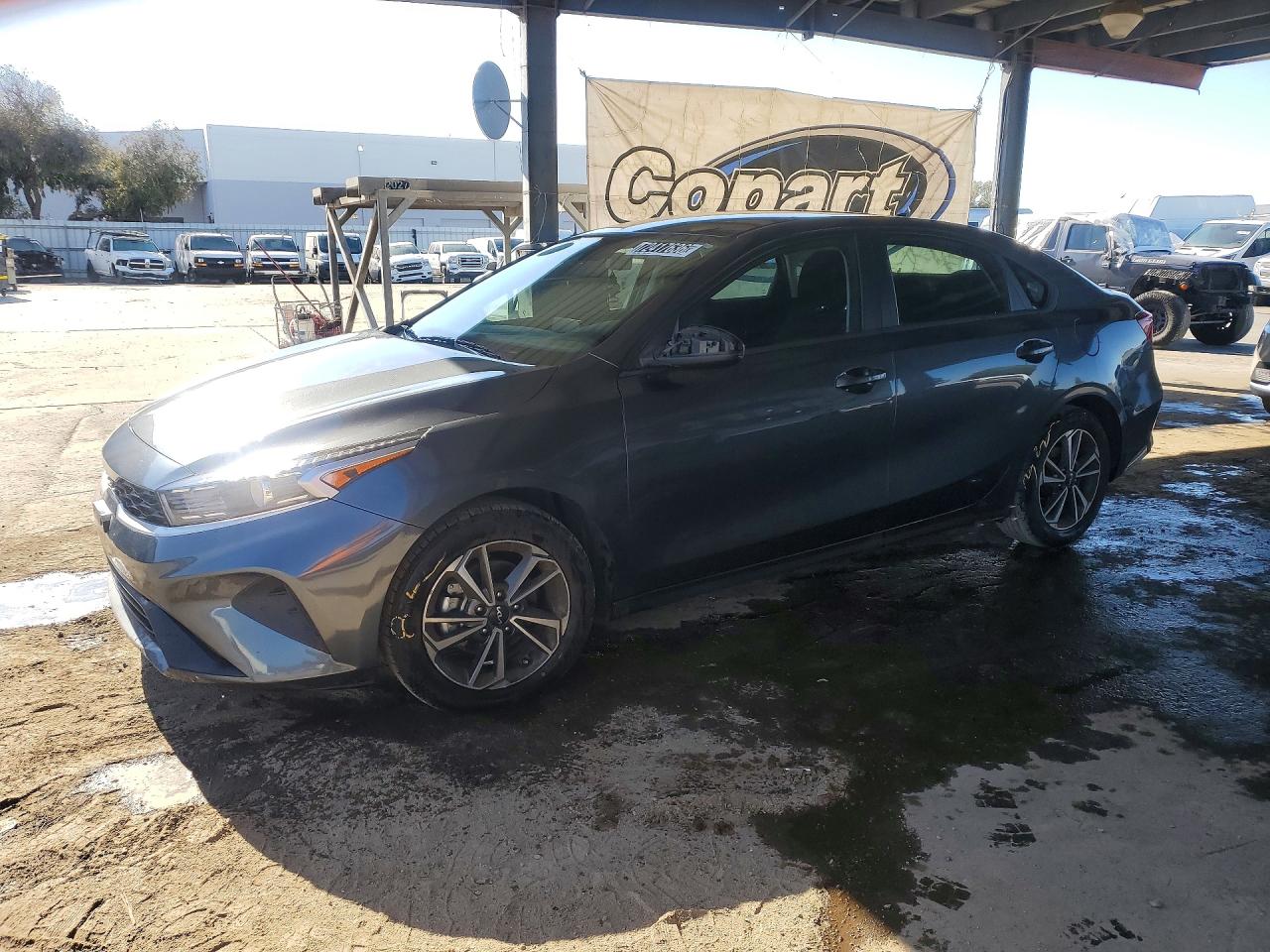 2024 KIA FORTE LX, LXS — Front 3/4