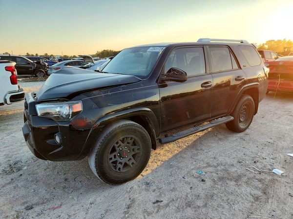 2014 TOYOTA 4RUNNER — DSFA — Front 3/4