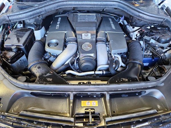 2017 MERCEDES-BENZ GLE COUPE — Engine bay