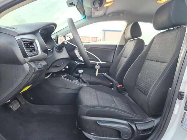 2021 KIA RIO LX, S — DENT