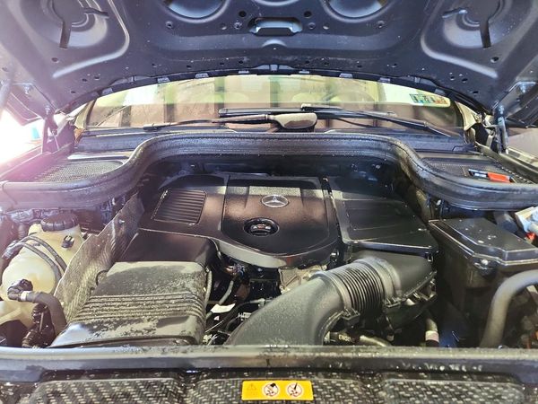 2024 MERCEDES-BENZ GLE-CLASS — Engine bay