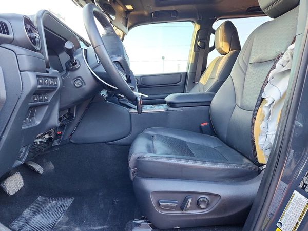 2025 TOYOTA LAND CRUISER — DENT