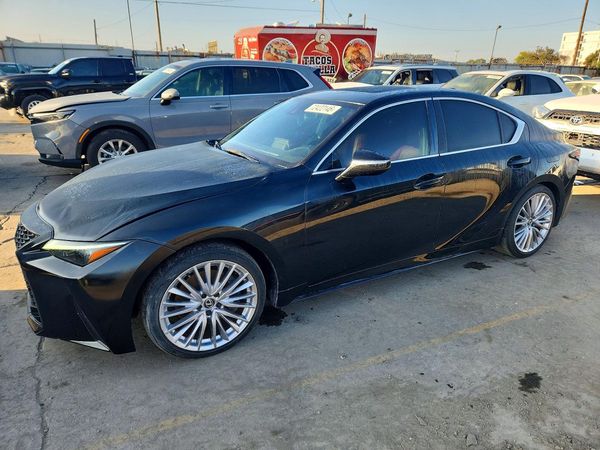 2024 LEXUS IS 300 300 Premium — Front 3/4