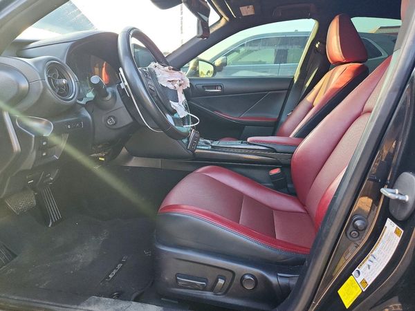 2024 LEXUS IS 300 300 Premium — DENT