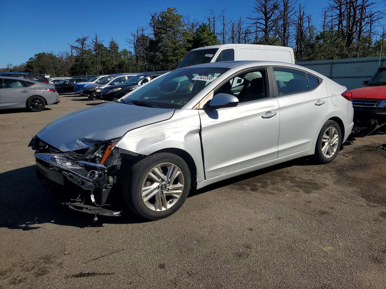 2019 HYUNDAI ELANTRA — Front 3/4