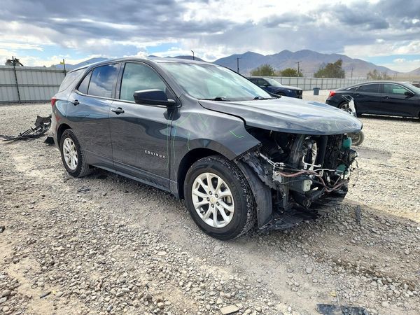 2018 CHEVROLET EQUINOX LS — Passenger 3/4