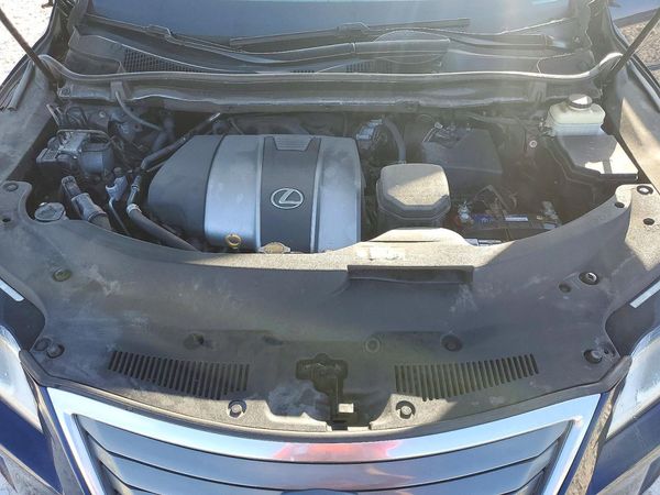2016 LEXUS RX 350 — Engine bay