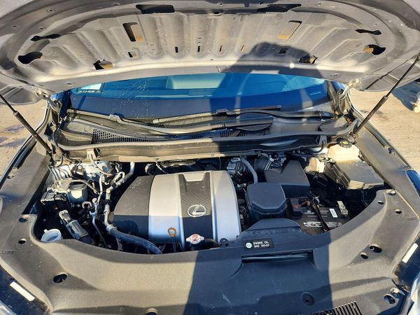 2019 LEXUS RX 350 350 Base/F Sport — Engine bay