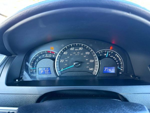 2013 TOYOTA CAMRY
