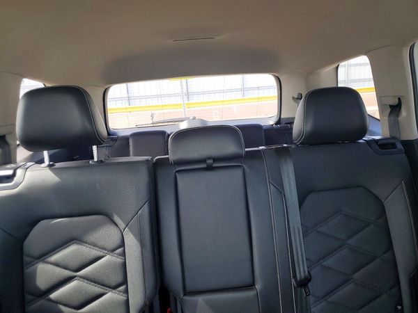 2025 VOLKSWAGEN ATLAS 4Motion SE — SUVN