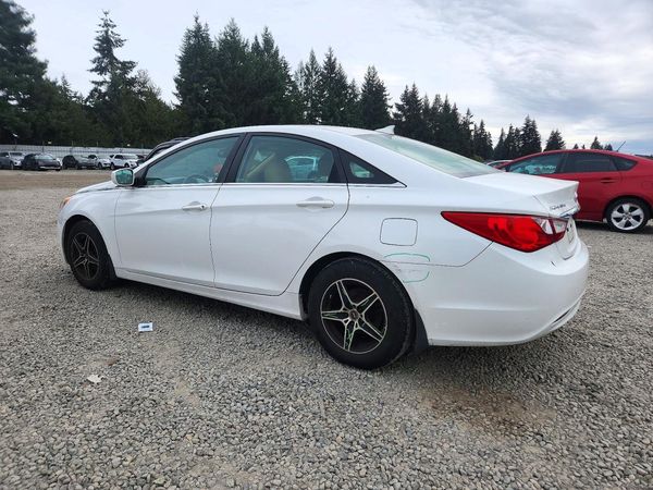 2013 HYUNDAI SONATA GLS/ GLS Popular — DSRA