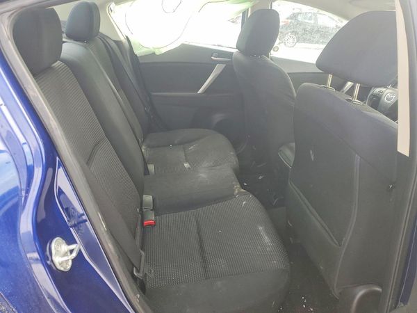 2013 MAZDA 3 Sport/GX