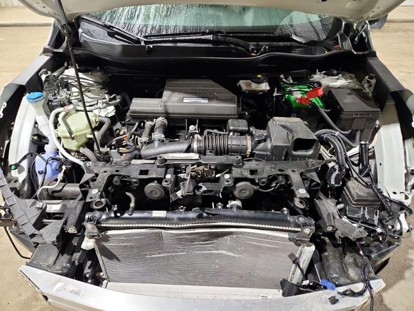 2019 HONDA CRV EX — Engine bay