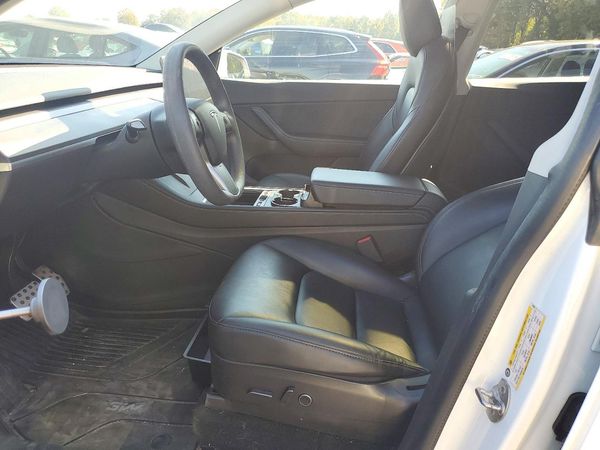 2021 TESLA MODEL Y — DENT