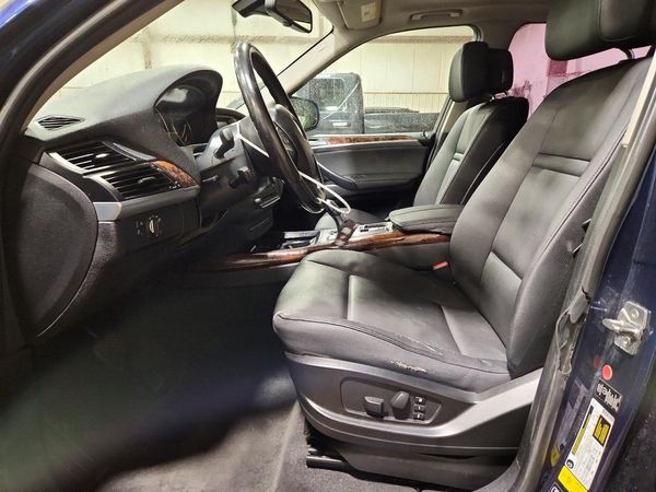 2013 BMW X5 xDrive35i — DENT