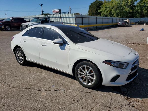 2019 MERCEDES-BENZ A-CLASS A220 — Passenger 3/4