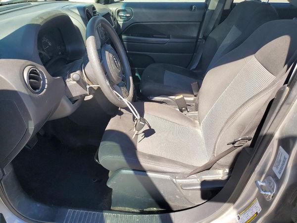 2015 JEEP PATRIOT Sport — DENT
