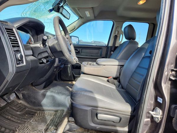 2019 RAM 1500 CLASSIC Tradesman, ST