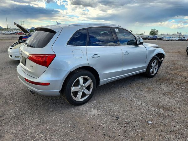 2012 AUDI Q5 Premium Plus — PSRA