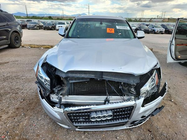 2012 AUDI Q5 Premium Plus — DIRF